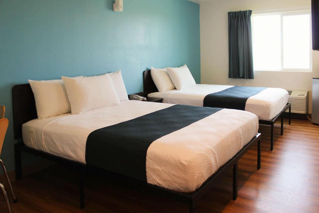 6 Rexburg, Id Hotel